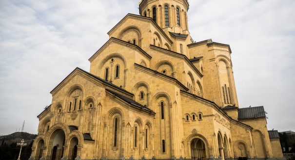 کلیسای جامع تثلیث ( Holy Trinity Cathedral )