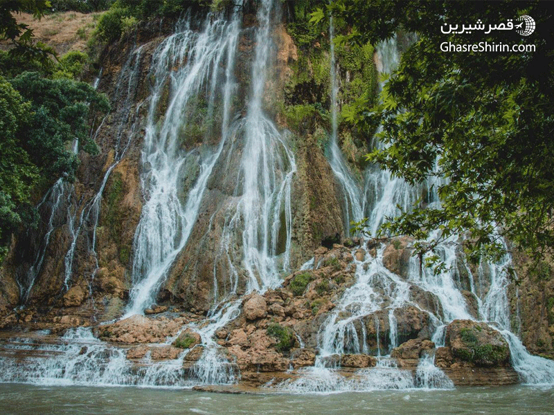 جاذبه های گردشگری لرستان در یک تور