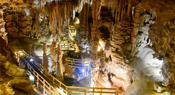 غار کاراجا ( Karaca Cave ) 