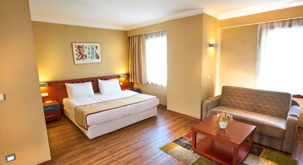 هتل فرونیا استانبول (Feronya Hotel)