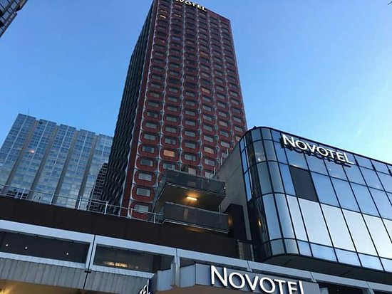 هتل نووتل سنتر تور ایفل (Novotel Paris Centre Tour Eiffel)