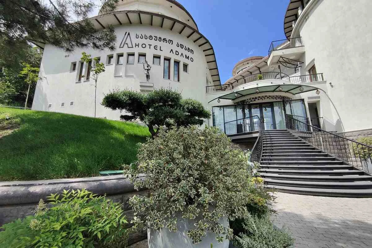 هتل آدامو تفلیس (Hotel Adamo)