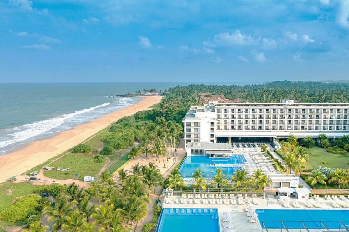 هتل ریو آهونگالا بنتوتا (Riu Ahungalla Hotel)
