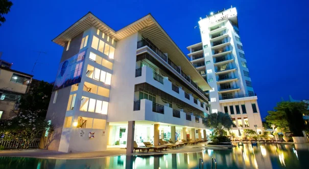 هتل دیسکاوری بیچ پاتایا (Pattaya Discovery Beach)