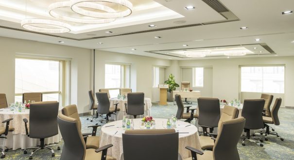 هتل د تاور پلازا دبی (The Tower Plaza Hotel Dubai)