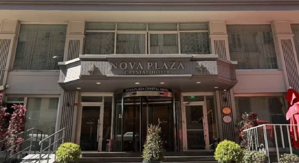 Nova Plaza Crystal Hotel & Spa