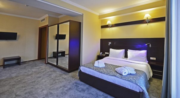 هتل آستوریا تفلیس (Hotel Astoria)