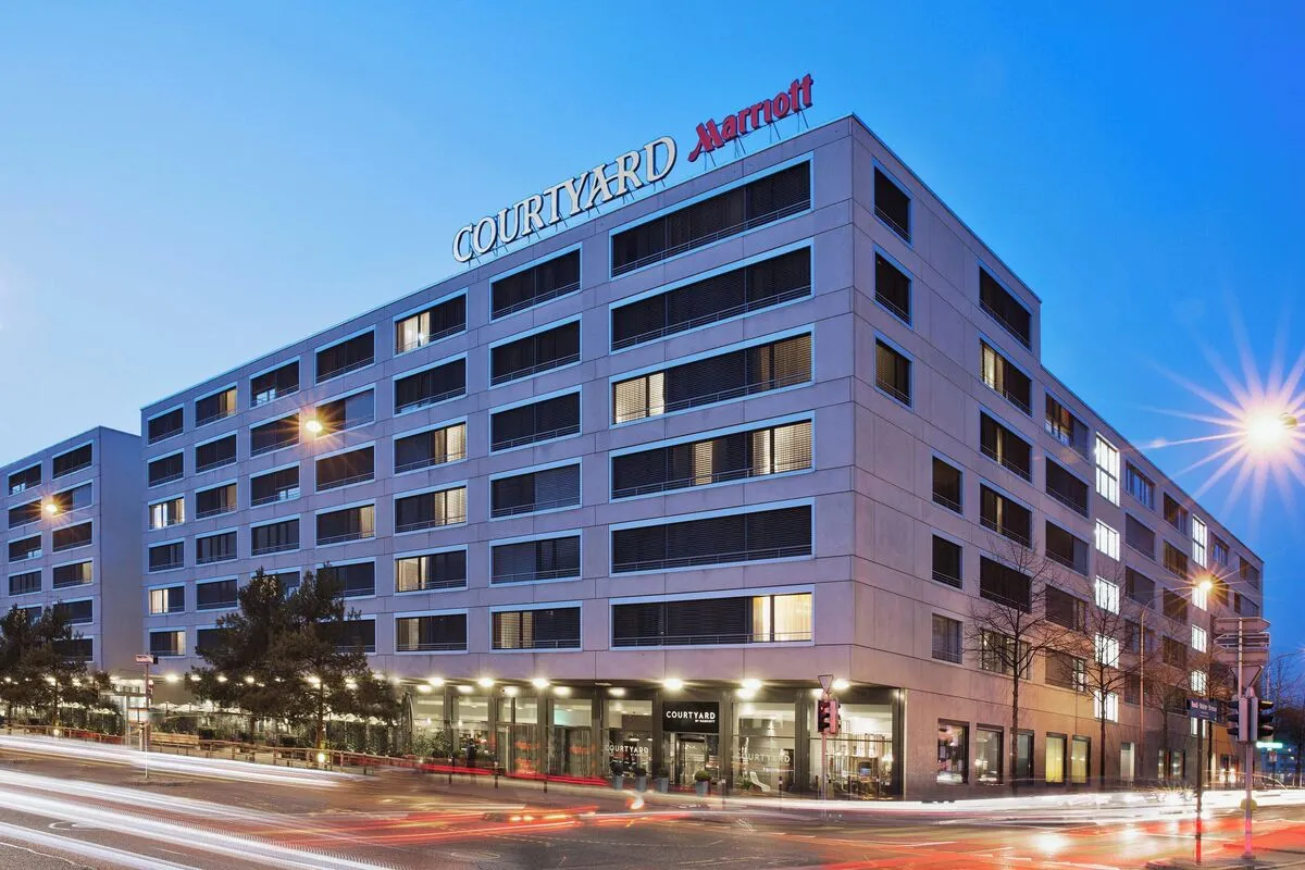 هتل کورت یارد بای ماریوت زوریخ (Courtyard by Marriott Zurich North) هتل کورت یارد بای ماریوت زوریخ (Courtyard by Marriott Zurich North)