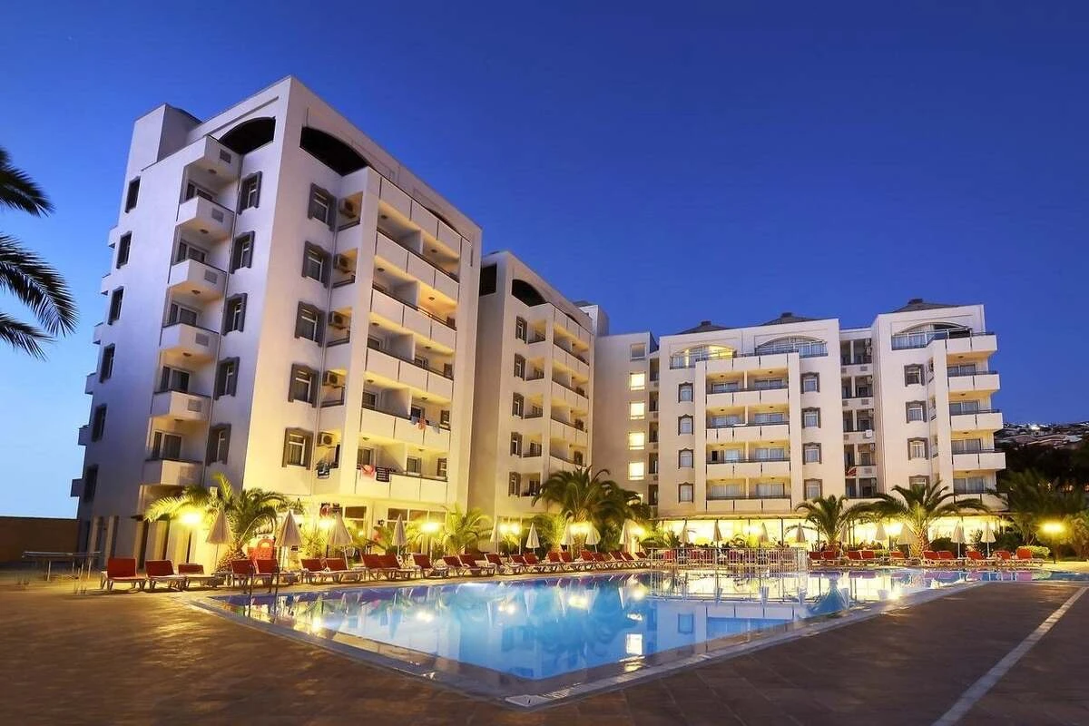 هتل سیتی هیل کوش آداسی (City’s Hill Hotel Kusadasi)