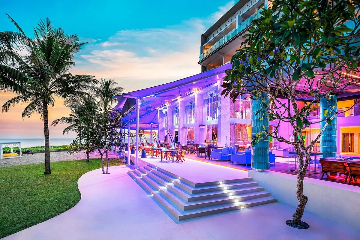 هتل دبلیو بالی (W Bali Hotel)