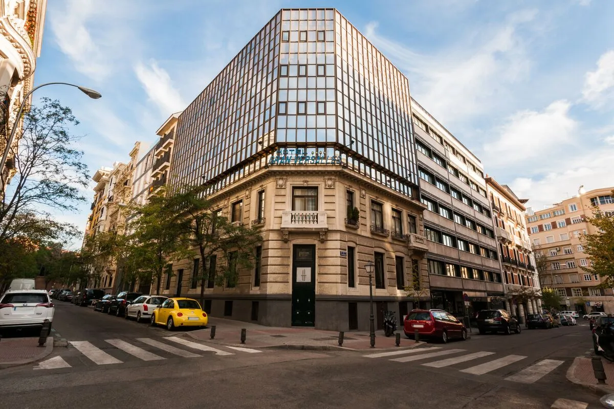 هتل گرند ورسایلس مادرید (Hotel Gran Versalles) هتل گرند ورسایلس مادرید (Hotel Gran Versalles)