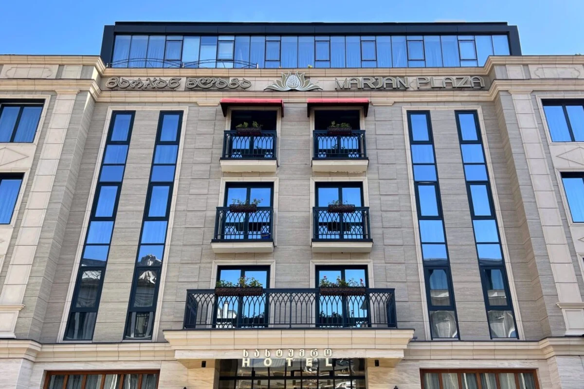 هتل مرجان پلازا تفلیس (Marjan Plaza)