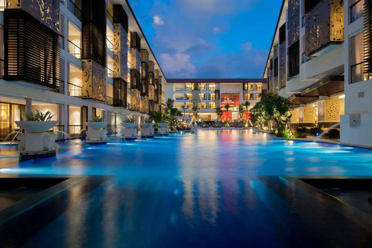 هتل د ترانز ریزورت بالی(The Trans Resort Bali)