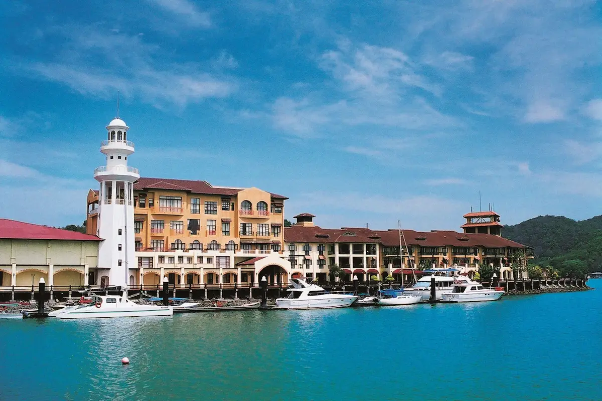 هتل ریزورت ورد لنکاوی (Resort World Langkawi)