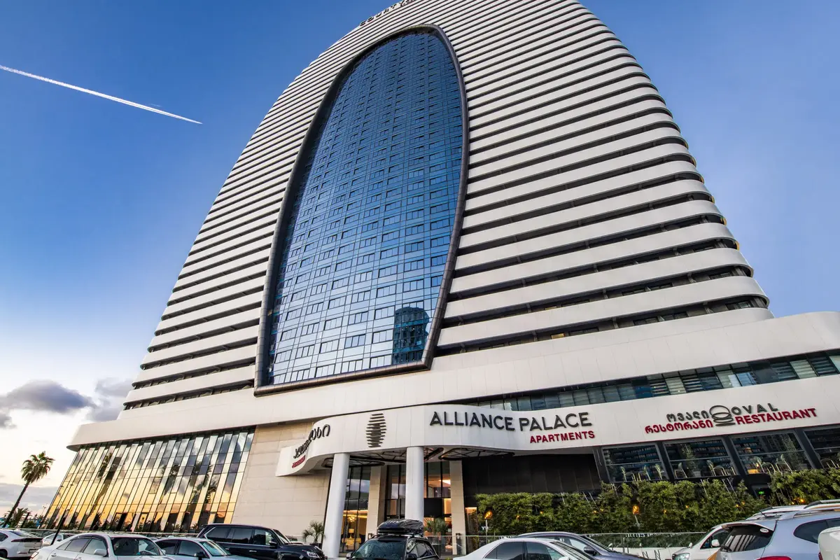 هتل آلیانس پالاس باتومی (Alliance Palace Batumi)