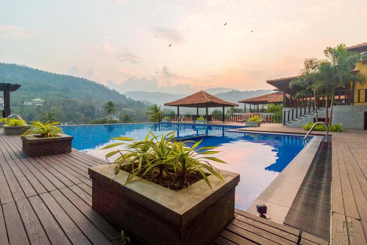 هتل سرندیپ استون بونگالو (Serendip Stone Bungalow Hotel)